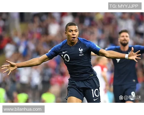 足球球星十字架庆祝动作背后的意义与文化探析